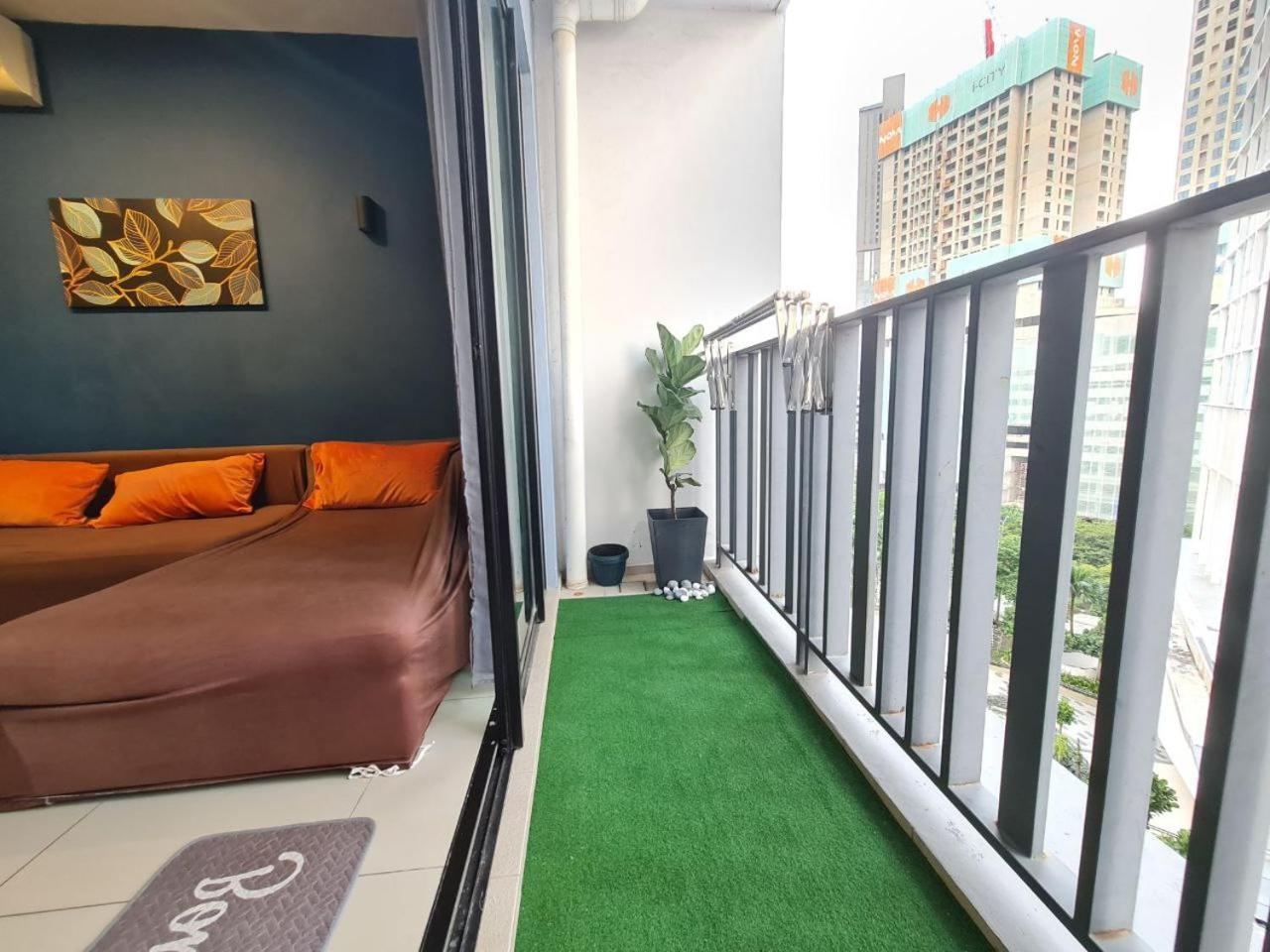 9Pax 2R2B Family Suite, I-City, I-Suite, Hyde, Beside Theme Park, Wifi 50-55" Smart Tv Shah Alam Extérieur photo