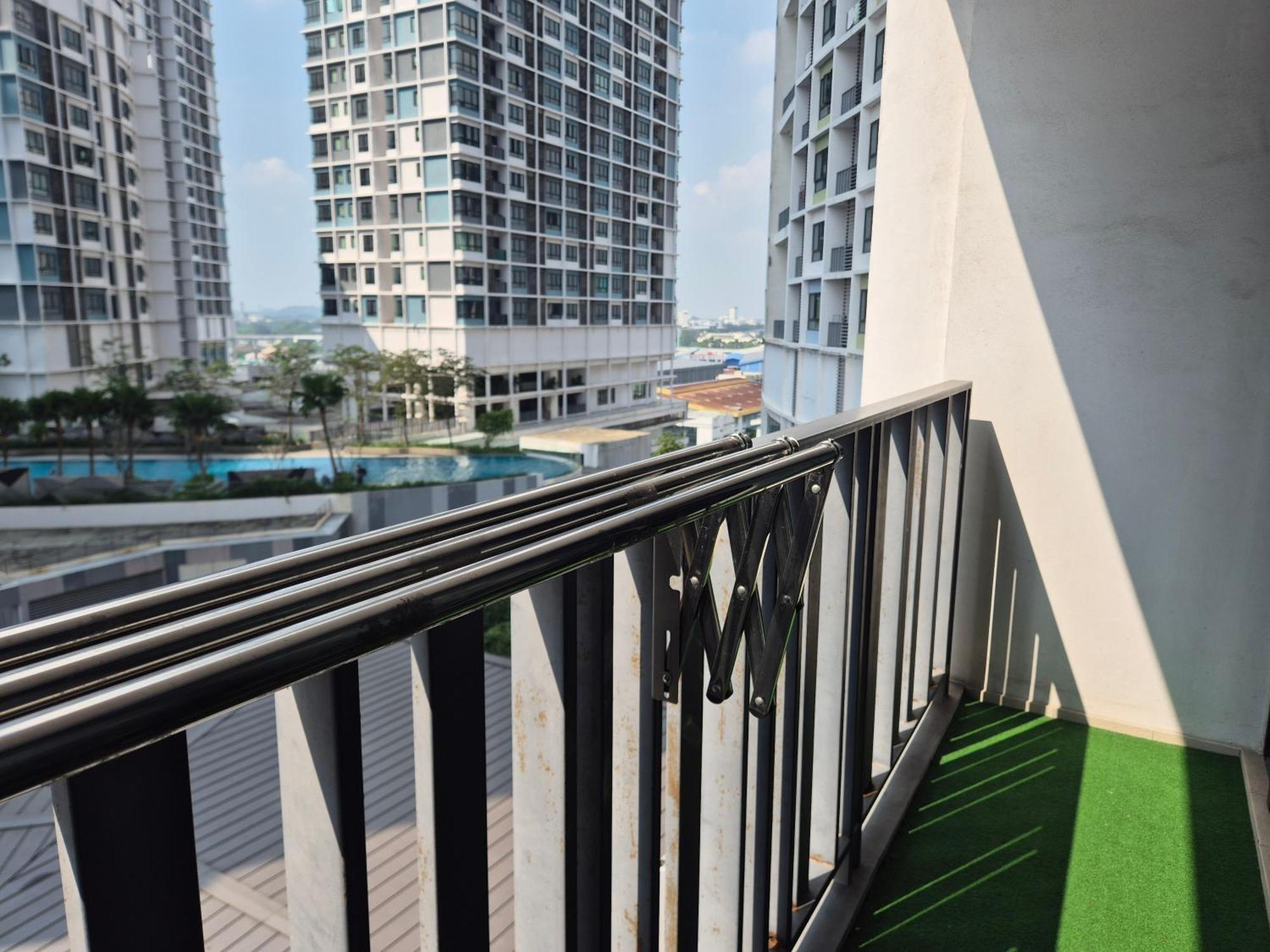 9Pax 2R2B Family Suite, I-City, I-Suite, Hyde, Beside Theme Park, Wifi 50-55" Smart Tv Shah Alam Extérieur photo